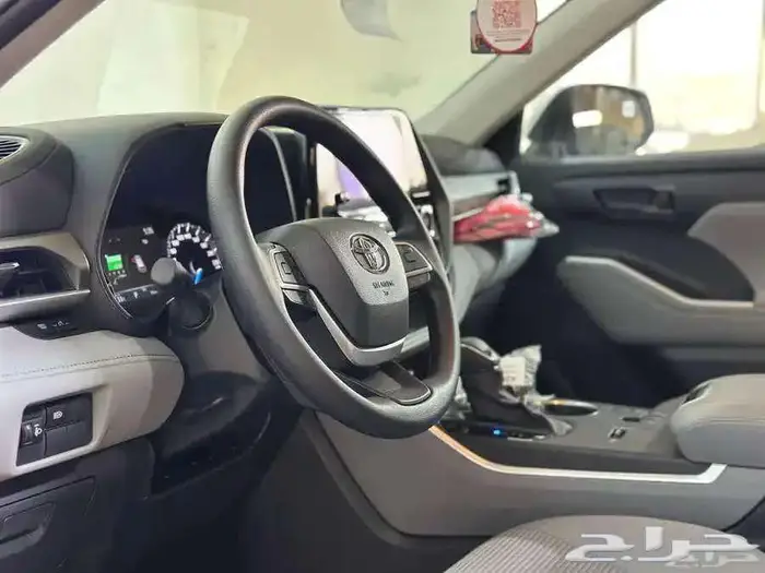 تويوتا هايلاندر gle موديل 2025 كاش و أقساط 6