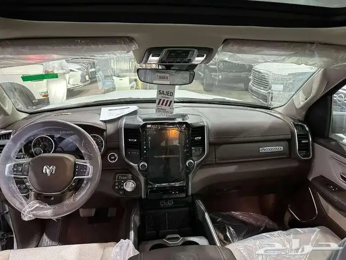 دودج رام 1500 لارامي غمارتين موديل 2025 عرض خاص 4