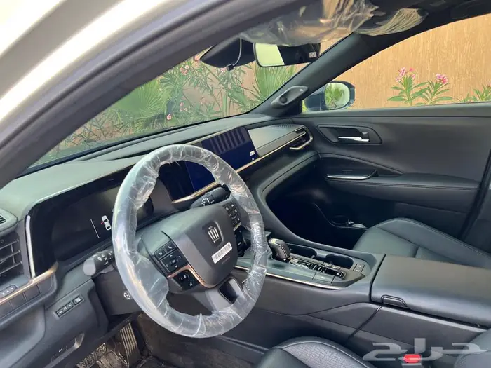 للبيع تويوتا كراون بريميوم 2023 مخزن 6