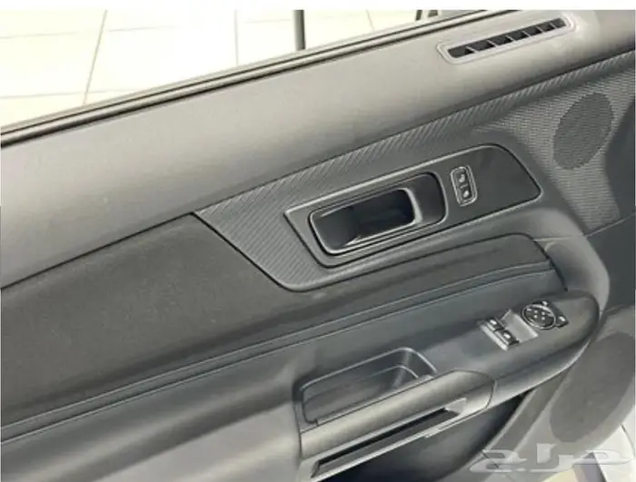 موستنج Dark Horse اصفار 8