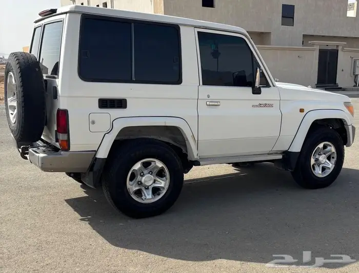 جيب ربع مديل 2013 1