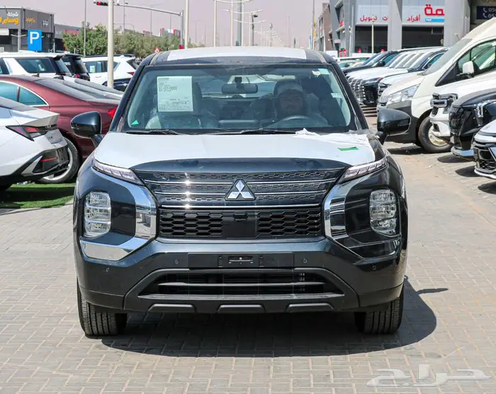 ميستوبيشي اوتلاندر استاندر بدون دبل 2025 كاش واقساط 1