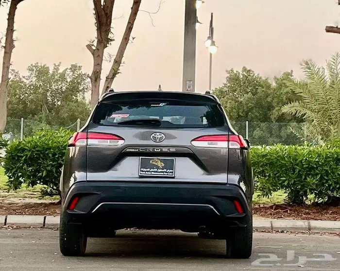 كورولا كروس 2023 وكالة تحت الضمان ب 71 الف نقدي وتمويل 2