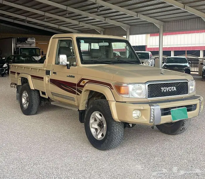 تويوتا شاص بكب غماره قير عادي 2016 2