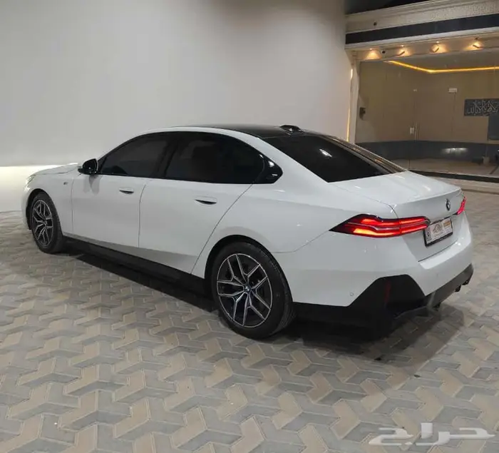 بي ام دبليو 520i m kit 2024 5