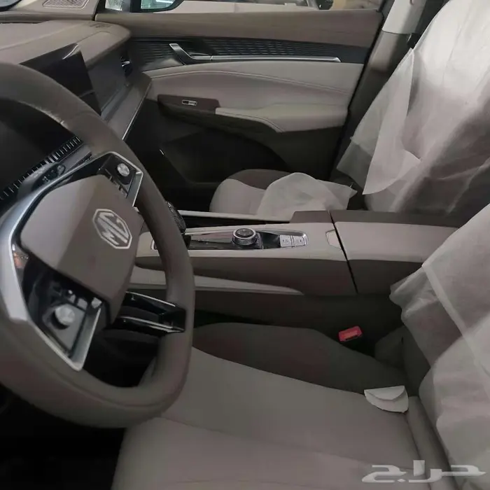 ام جي ار اكس 9 فئة كمفورت 2025 وكيل الضمان السعودي 3