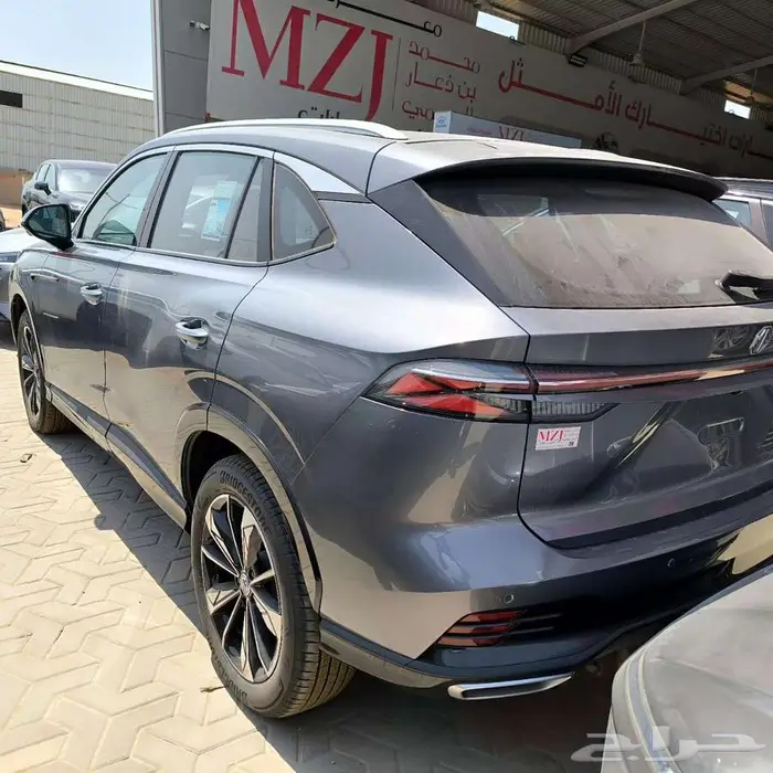 ام جي اتش اس ماكينه 1.5 تيربو عرض خاص 2025 3