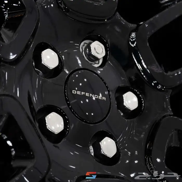 لاندروفر ديفندر 110 SE اكس ديناميك موديل 2026 8