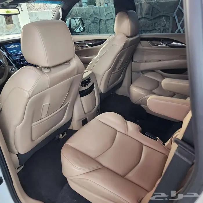 كاديلك اسكاليد فل كامل بلاتينيوم 2020 نظيفه جدا 24