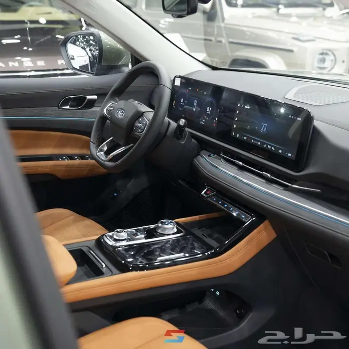 فورد تريتوري فئة التيتانيوم متاح تيتانيوم-ترند-امبيانتي 2026 11