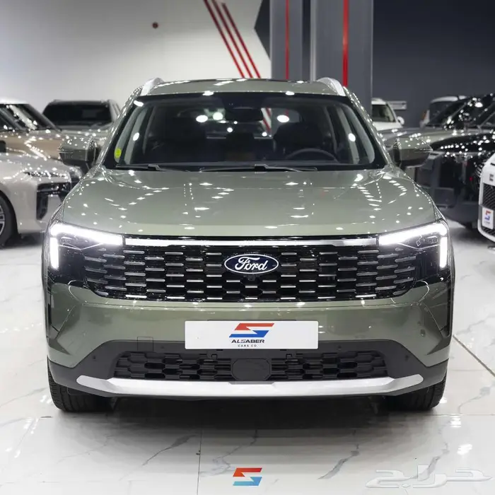 فورد تريتوري فئة التيتانيوم متاح تيتانيوم-ترند-امبيانتي 2026 0