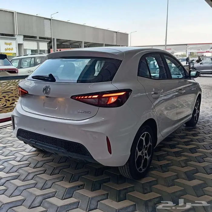 إم جي 3   hatchback شبابية اقتصادية وسعر ممتاز 5