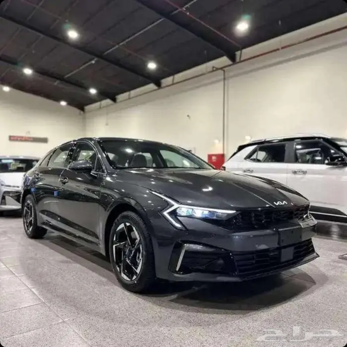 كيا K5 ستاندر مطور بصمة بانوراما موديل 2025 1