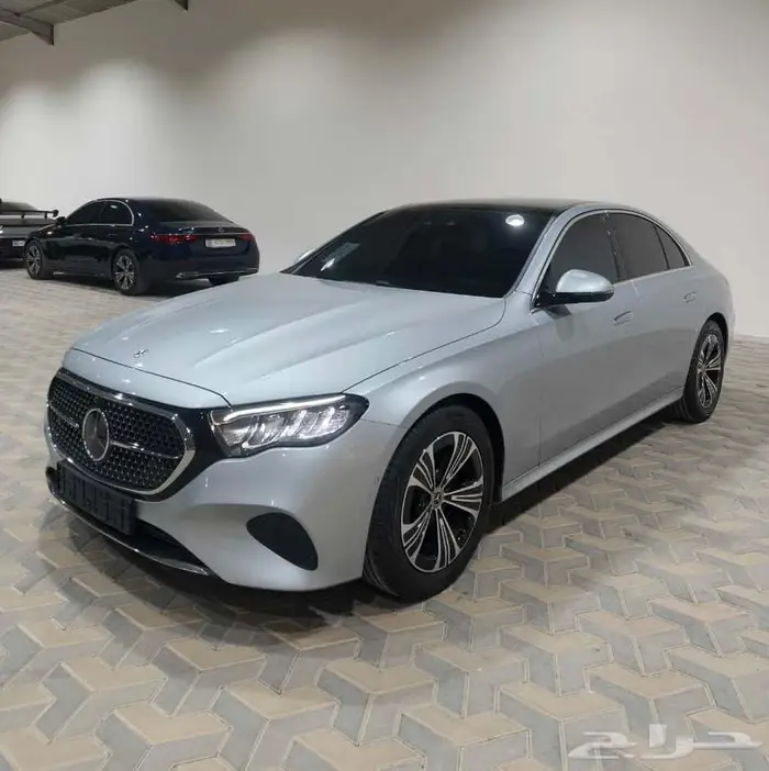 مرسيدس E200 2025 2