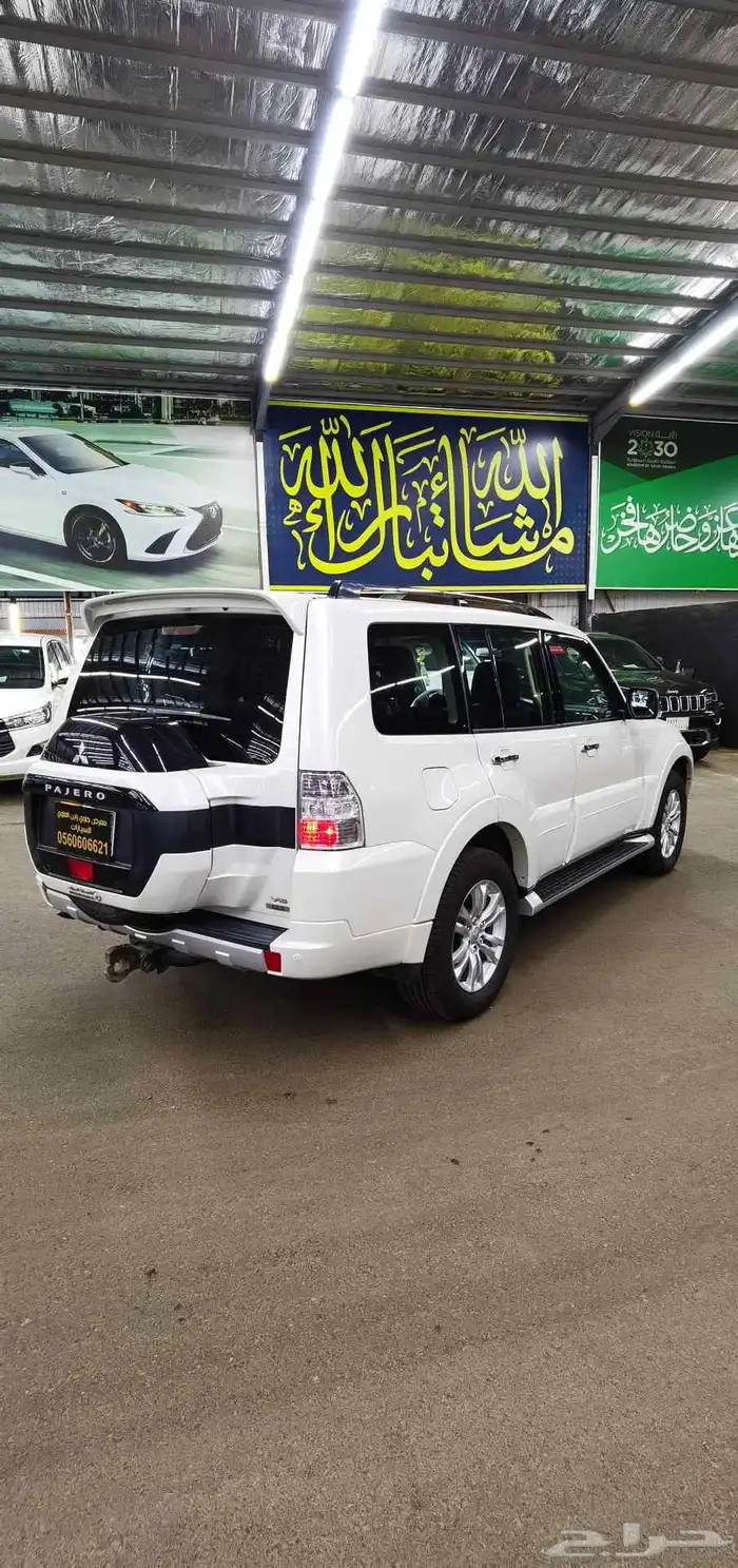 ميتسوبيشي باجيرو الموديل 2017 فل كامل 9