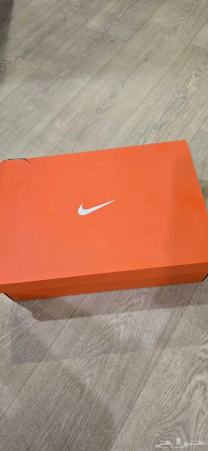 بسطار نايك 4