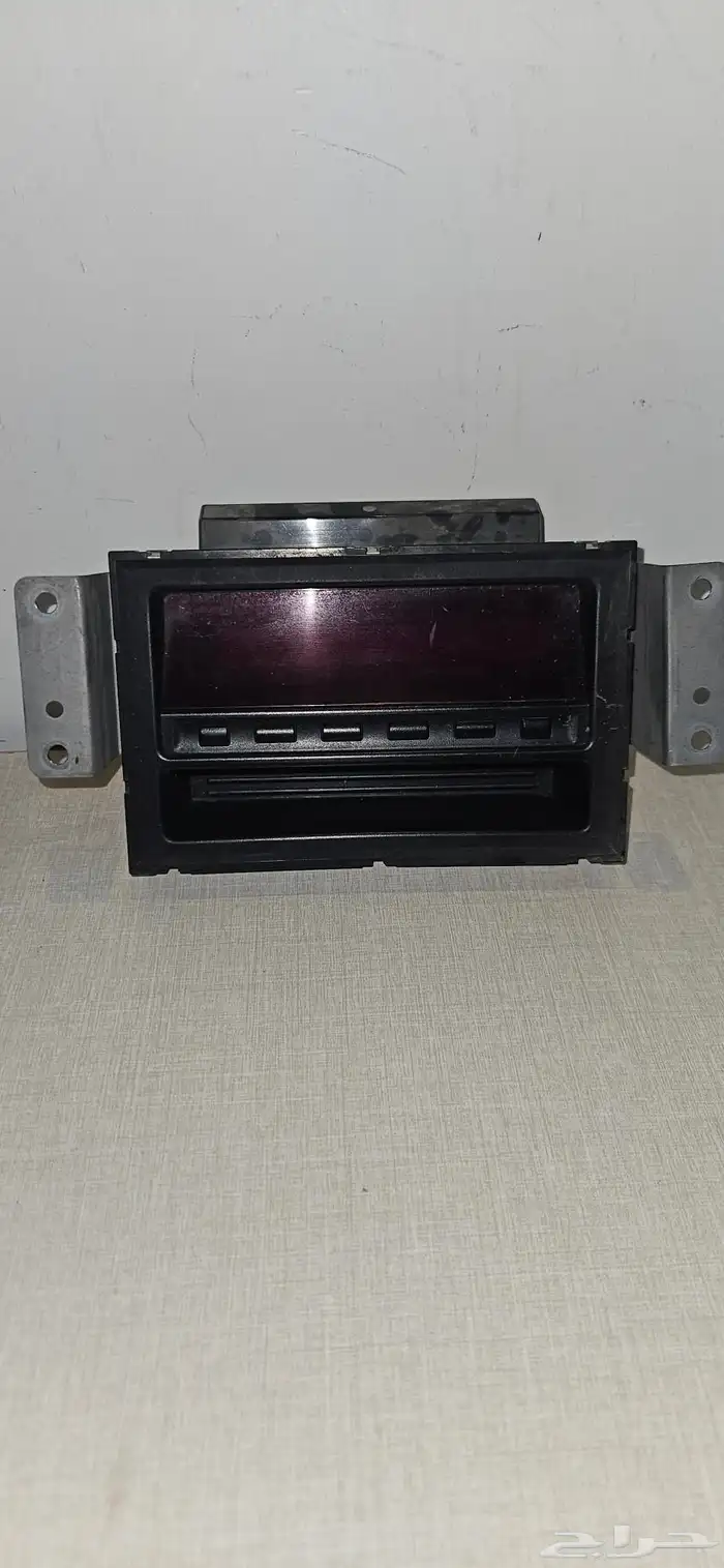 مقياس الحرارة وشاشة باجيرو سبورت 1