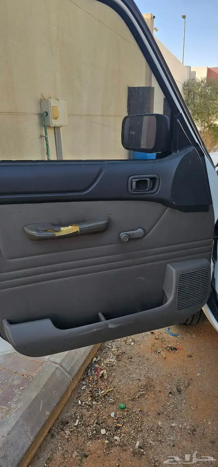 جيب نيسان شاص موديل 2002 2