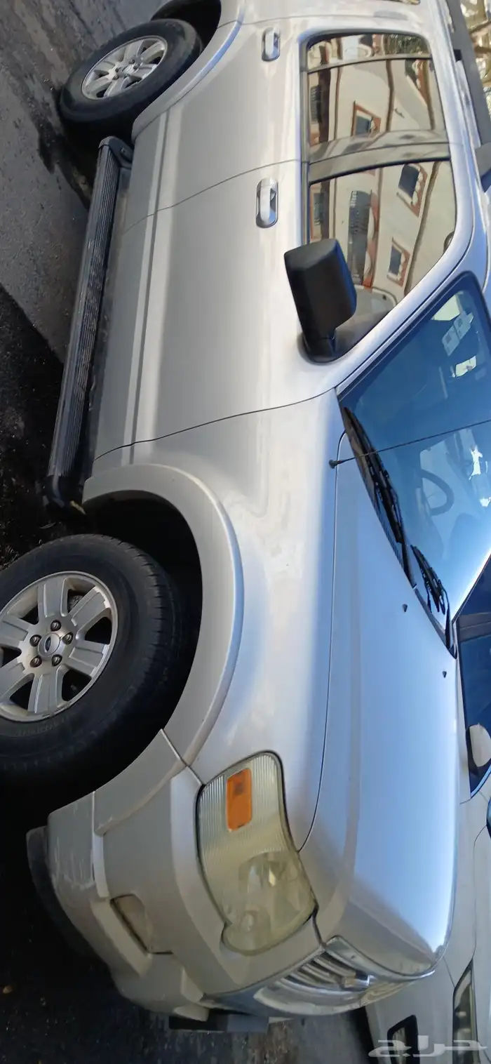 فورد اكسبلورر اوتوماتيك موديل 2009 للبيع 3