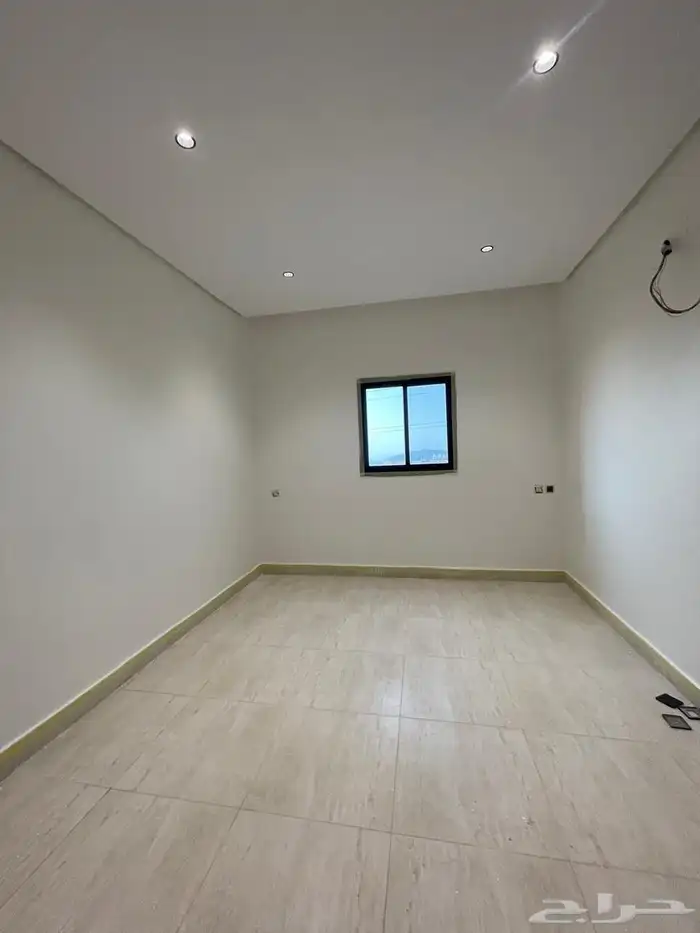 للبيع فلل تاون هاوس موقع مميز تشطيبات فندفيه أسعار مناسبة 19