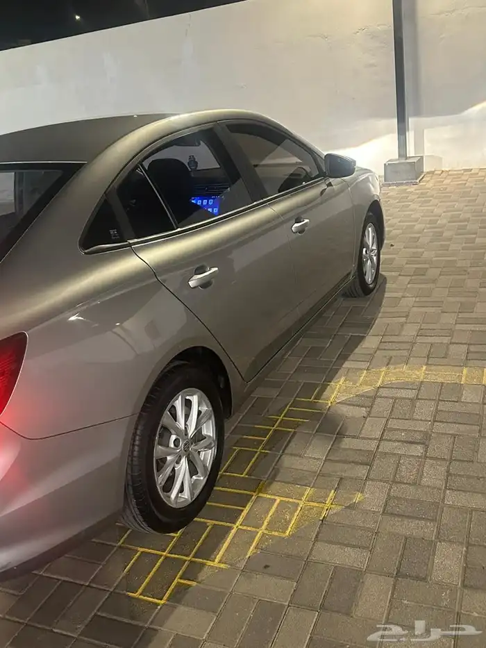 ام جي 5 مديل 2023 ماشي 68 الف 3