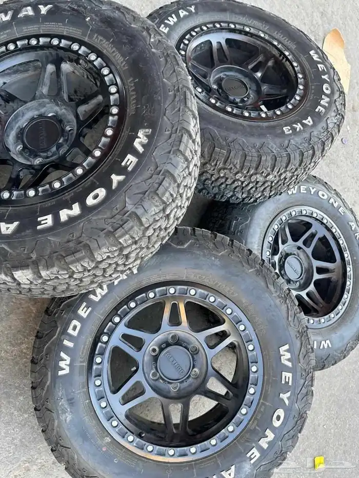 جنوط ميثود 6مسمار معا كفرات نص حجري ودواي مقاس 265 70 17 1