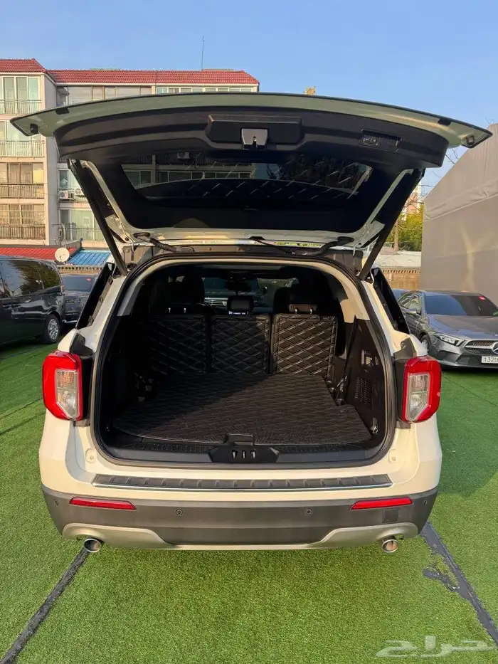 فورد اكسبلور 2020 تم التعاقدعليها بعملوة 1000 ريال . 18