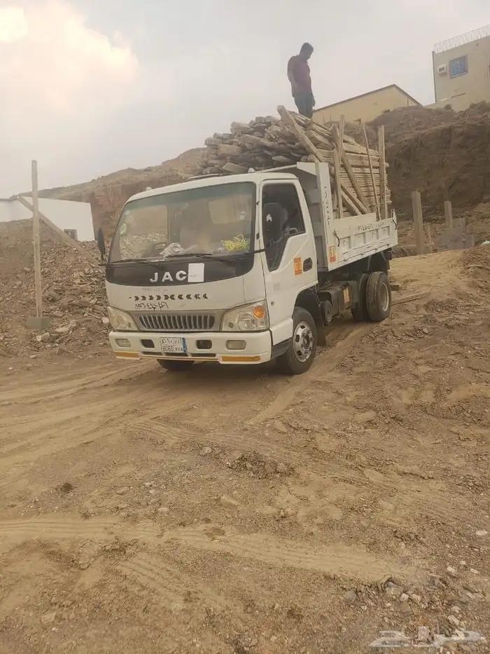 قلاب لايجار اليومي او مشاوير محايل بارق المجاردي بسعر مناسب 1