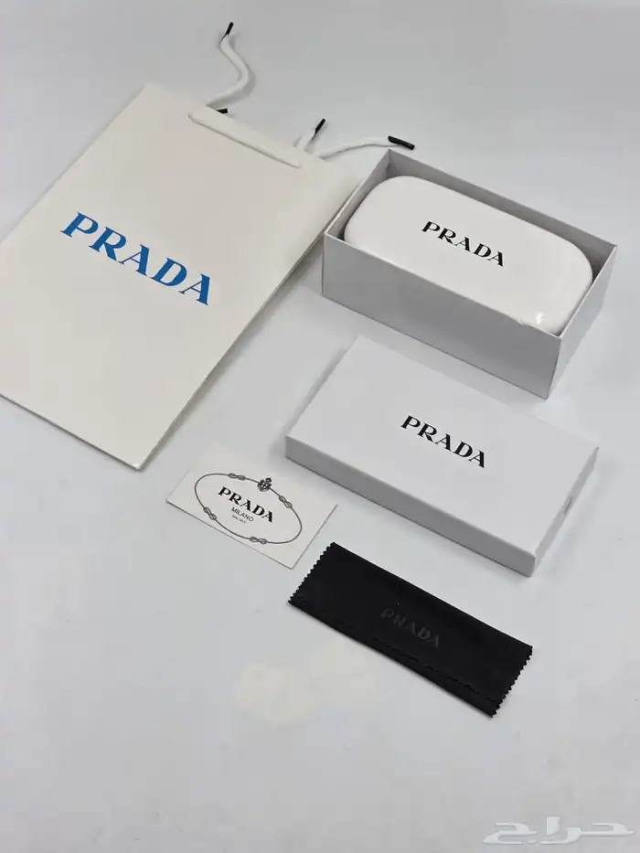 نظارات برادا مع جميع الملحقات 7