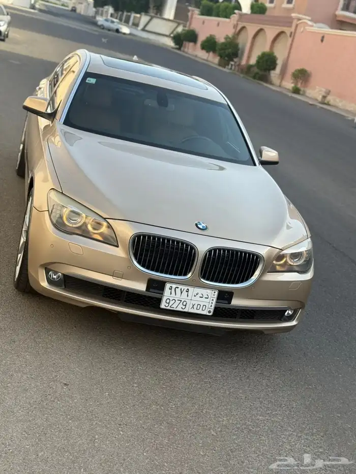 بي ام دبليو 730 ممشى قليل شد بلد 4