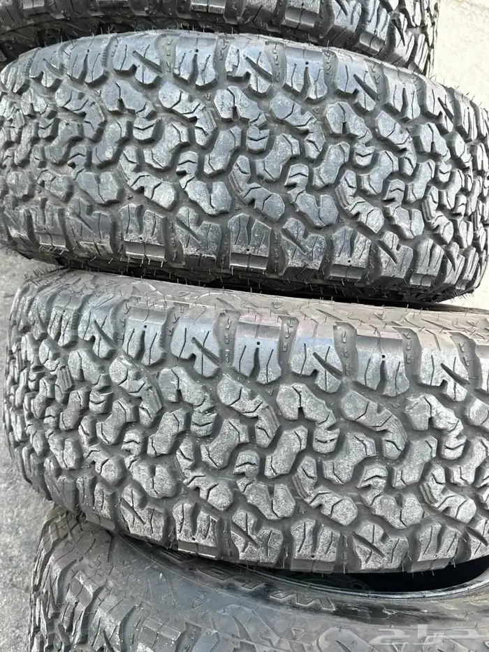 جنوط ميثود 6مسمار معا كفرات نص حجري ودواي مقاس 265 70 17 11