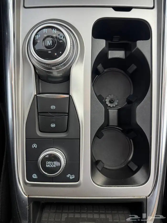 فورد اكسبلور 2020 تم التعاقدعليها بعملوة 1000 ريال . 22