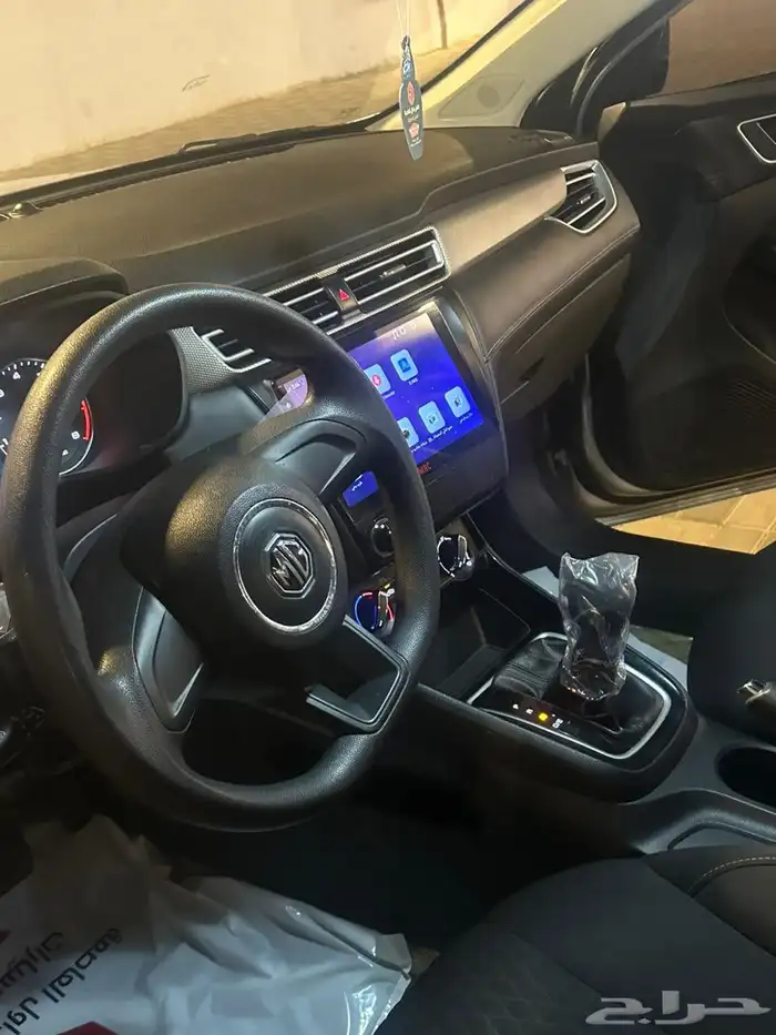 ام جي 5 مديل 2023 ماشي 68 الف 4