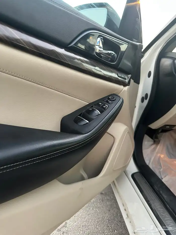 مكسيما 2016 VR 8