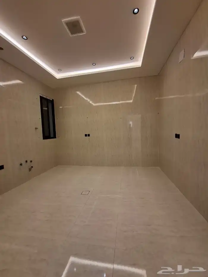 دور أرضي   دور علوي مع شقه حي بدر المزيني 8