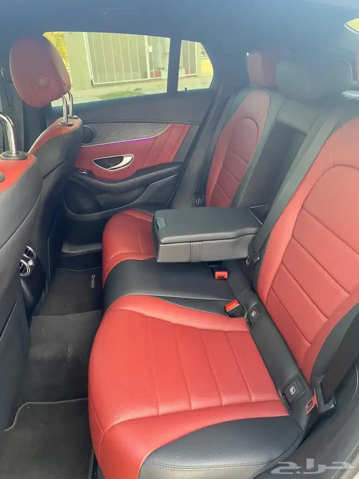 مرسيدس GLC 300 موديل 2021 12