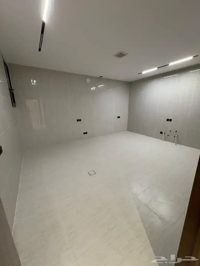 للبيع دور أرضي الرياض حي البيان 1.000.000 7