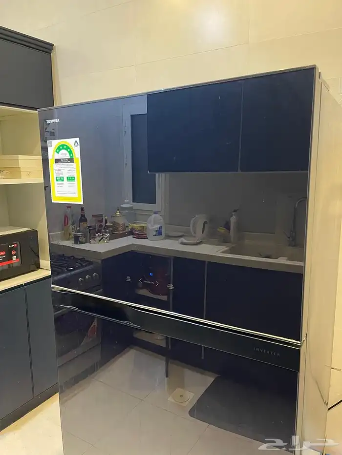 يوجد لدي اجهزة كهربائية شبه جديدة 4 مكيفات شباك 18 وحدة 5