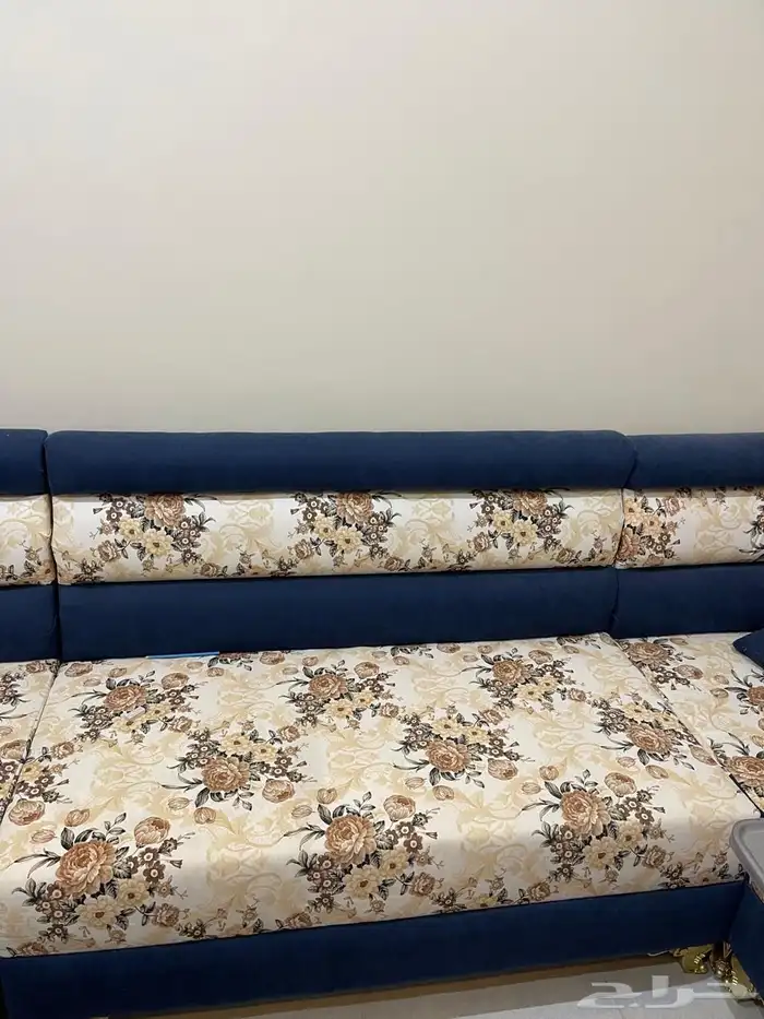 يوجد لدي اجهزة كهربائية شبه جديدة 4 مكيفات شباك 18 وحدة 6