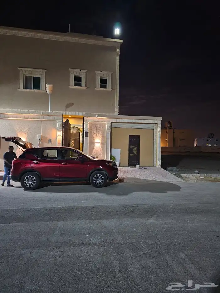 للبيع دبلكس مساحه 205 بحي لبن 0