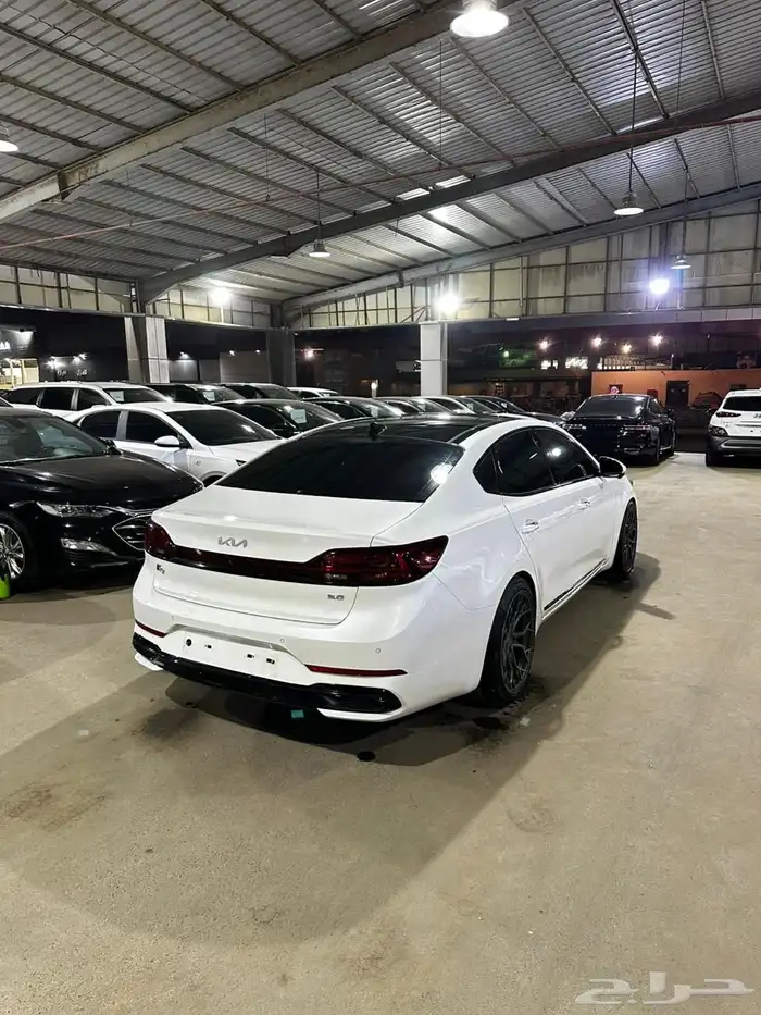 كيا كادينزا ابيض 2020 بنزين وارد كوريا 4