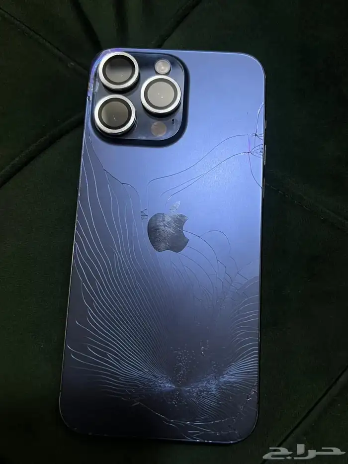 ايفون 15 برو ماكس 0