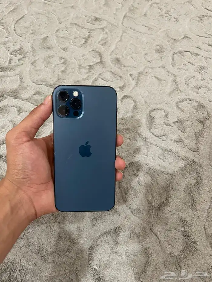 ايفون 12 برو نظيف 0