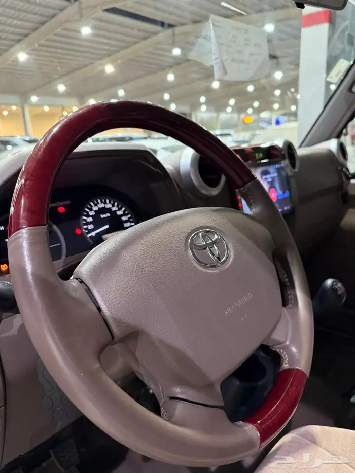 تويوتا ربع بريمي مخزن 18