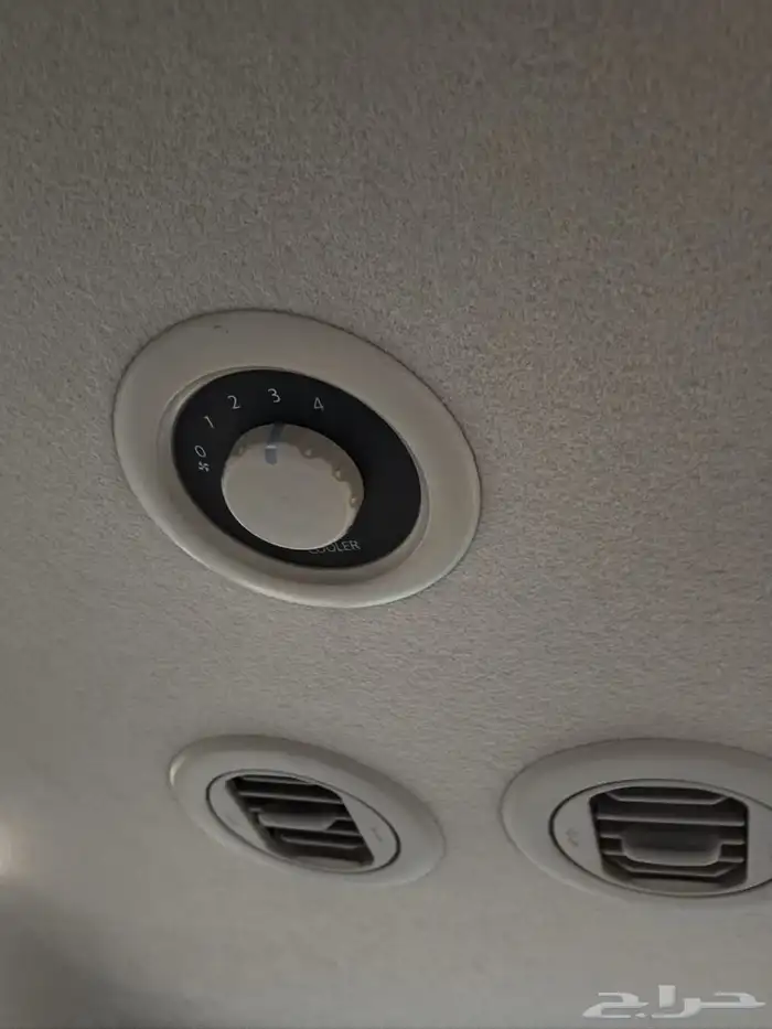 للبيع سيارتين تويوتا ونيسان جديده 18