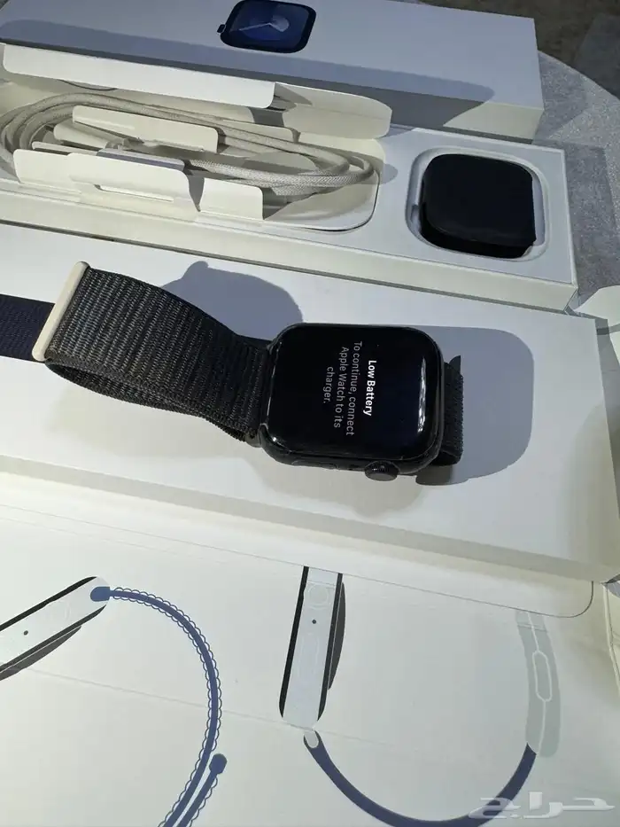 للبيع او للبدل ساعة ابل اصدار 9 (45 مم) 1