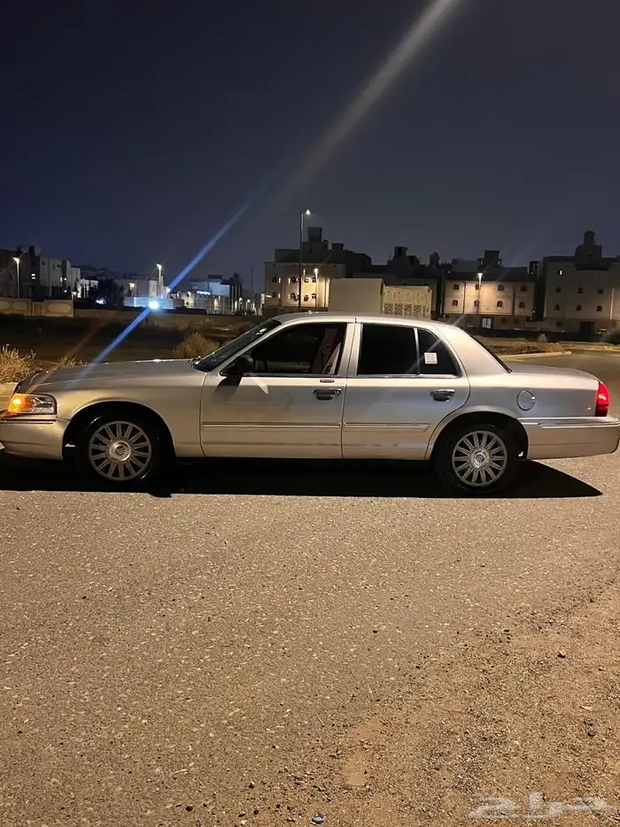 فورد قراند ماركيز سعودي 24