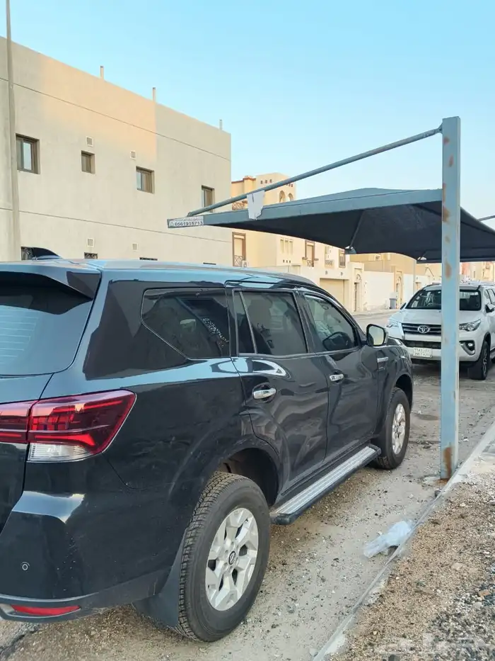 للبيع سيارتين تويوتا ونيسان جديده 24