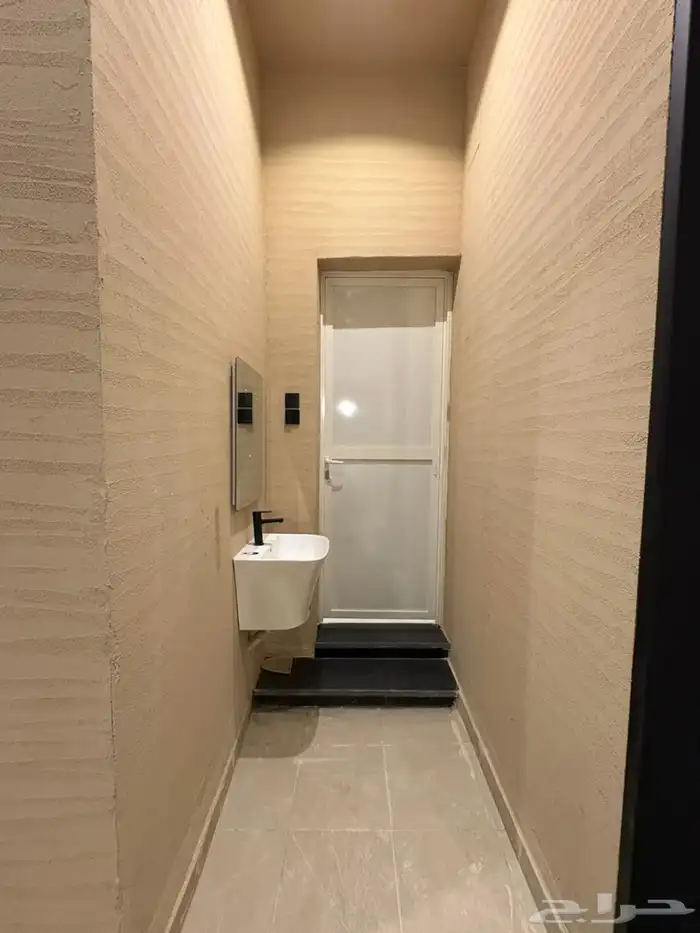 للبيع دور أرضي الرياض حي البيان 1.000.000 10