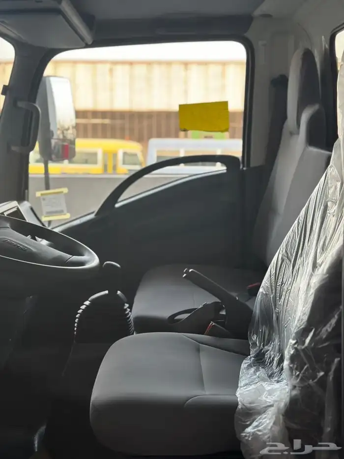 ايسوزو قلاب 3 طن 2025 6